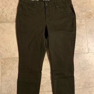 Women’s Sonoma Skinny Pants Size 16